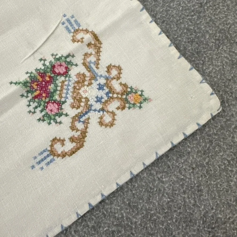 Vintage Embroidered Linen Napkins Set Floral Cross‎ Stitch Trim 12